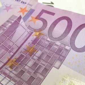 Vandaag 1000 euro lenen