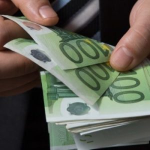 Is snel geld verdienen illegaal